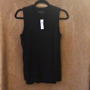Sleeveless Crewneck Sweater Shell high low cut